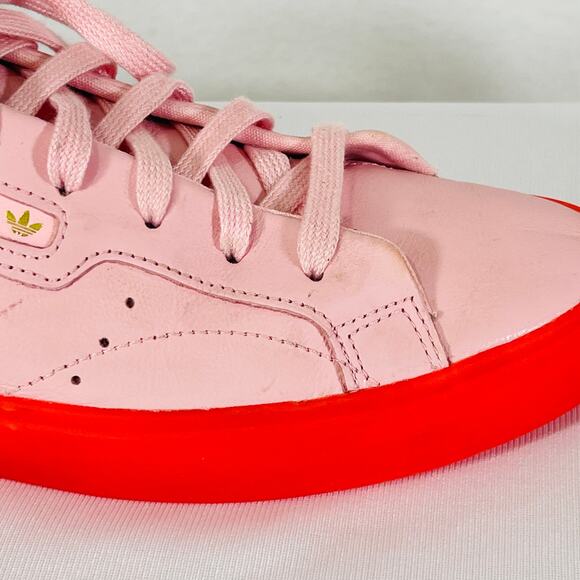 Adidas Originals Casual Shoes SLEEK Diva Pink Leather Womens 9 Sneakers BD7475 - Picture 3 of 10
